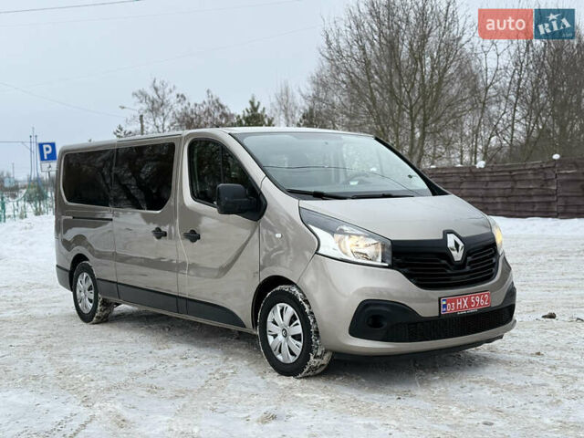 Сірий Рено Трафік, об'ємом двигуна 1.6 л та пробігом 267 тис. км за 15500 $, фото 1 на Automoto.ua