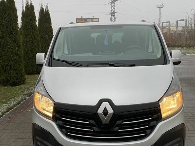 Сірий Рено Трафік, об'ємом двигуна 1.6 л та пробігом 3 тис. км за 14500 $, фото 1 на Automoto.ua