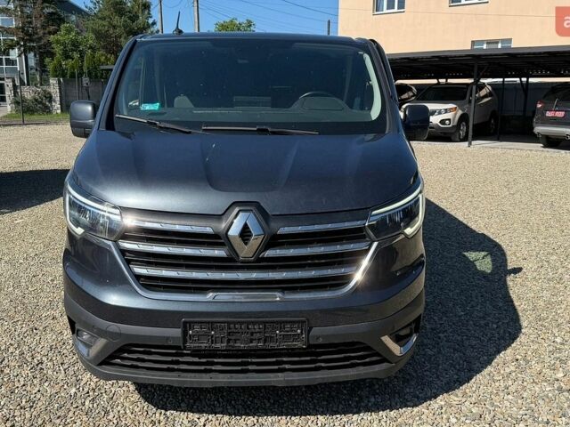 Сірий Рено Трафік, об'ємом двигуна 2 л та пробігом 50 тис. км за 18500 $, фото 1 на Automoto.ua