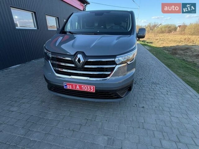Сірий Рено Трафік, об'ємом двигуна 2 л та пробігом 74 тис. км за 28500 $, фото 1 на Automoto.ua