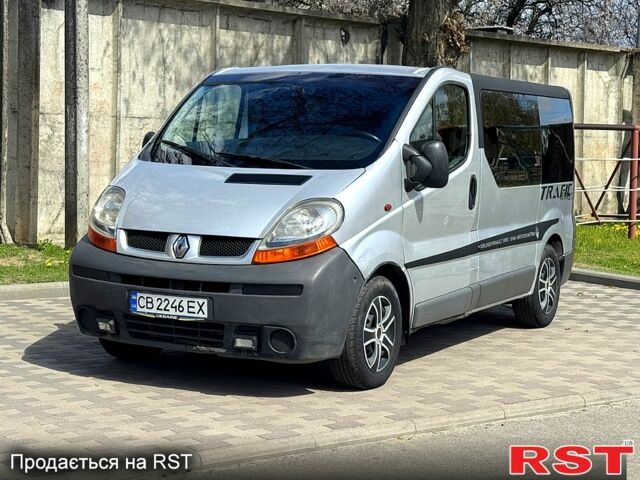Сірий Рено Трафік, об'ємом двигуна 1.9 л та пробігом 318 тис. км за 4900 $, фото 1 на Automoto.ua