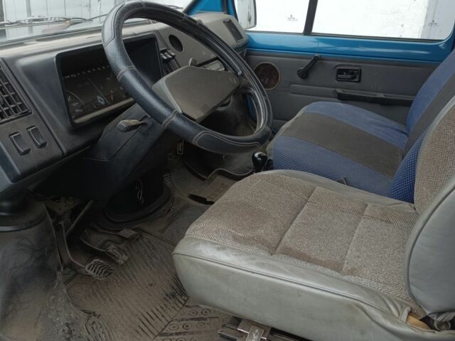 Синій Рено Трафік, об'ємом двигуна 0 л та пробігом 2 тис. км за 2600 $, фото 1 на Automoto.ua