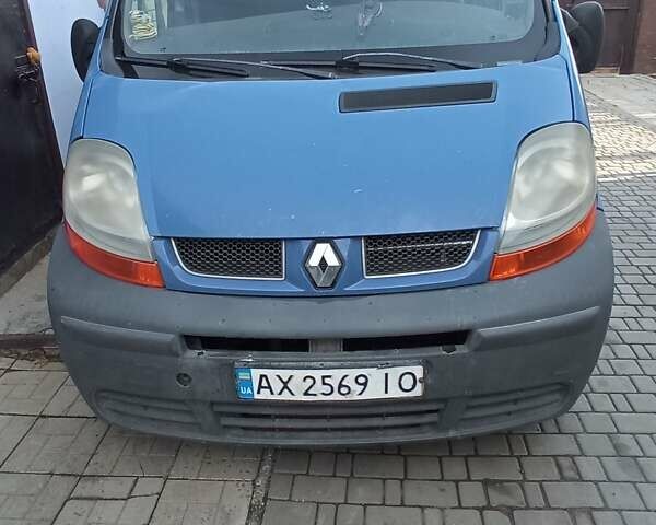 Синій Рено Трафік, об'ємом двигуна 1.87 л та пробігом 540 тис. км за 5000 $, фото 1 на Automoto.ua