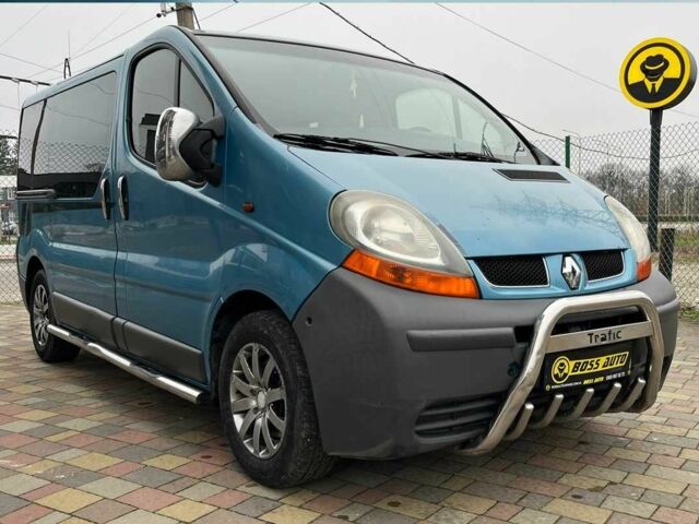 Синий Рено Трафик, объемом двигателя 1.9 л и пробегом 363 тыс. км за 6250 $, фото 1 на Automoto.ua