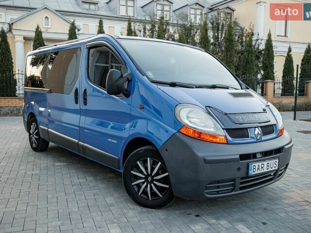 Синій Рено Трафік, об'ємом двигуна 1.9 л та пробігом 400 тис. км за 8250 $, фото 1 на Automoto.ua