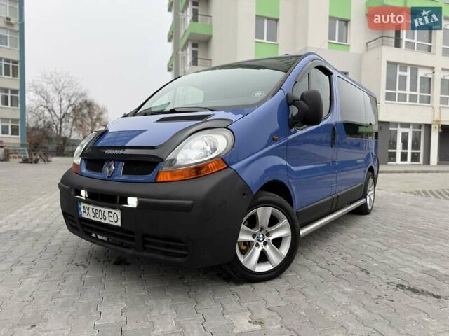 Синій Рено Трафік, об'ємом двигуна 1.9 л та пробігом 415 тис. км за 6777 $, фото 1 на Automoto.ua
