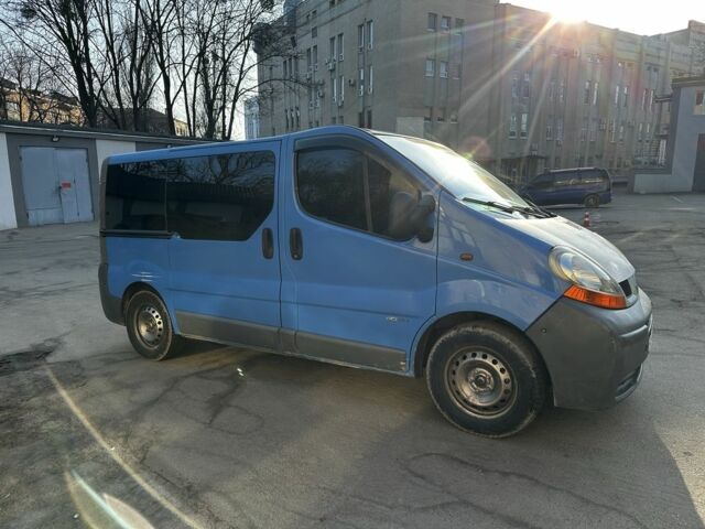 Синій Рено Трафік, об'ємом двигуна 1.9 л та пробігом 350 тис. км за 5500 $, фото 1 на Automoto.ua