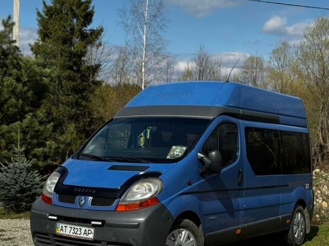 Синій Рено Трафік, об'ємом двигуна 1.9 л та пробігом 350 тис. км за 6900 $, фото 1 на Automoto.ua