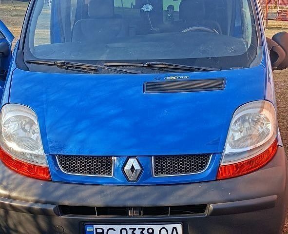 Синій Рено Трафік, об'ємом двигуна 1.87 л та пробігом 250 тис. км за 7500 $, фото 1 на Automoto.ua