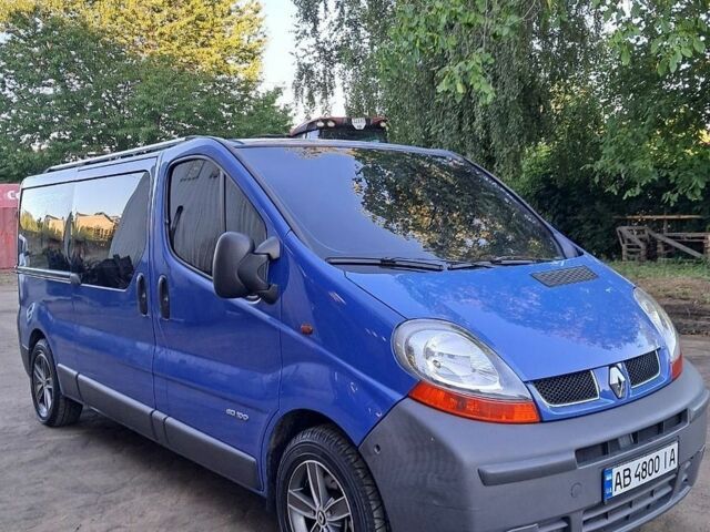 Синій Рено Трафік, об'ємом двигуна 1.9 л та пробігом 356 тис. км за 9800 $, фото 1 на Automoto.ua