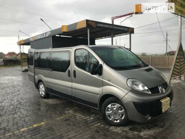 Синій Рено Трафік, об'ємом двигуна 2 л та пробігом 486 тис. км за 7800 $, фото 1 на Automoto.ua