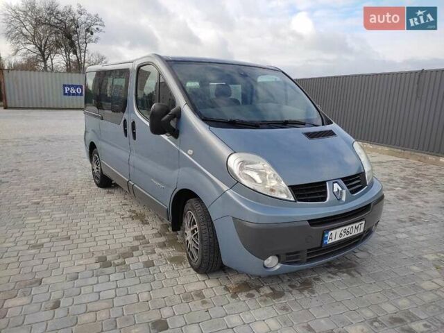 Синій Рено Трафік, об'ємом двигуна 2 л та пробігом 277 тис. км за 10000 $, фото 1 на Automoto.ua