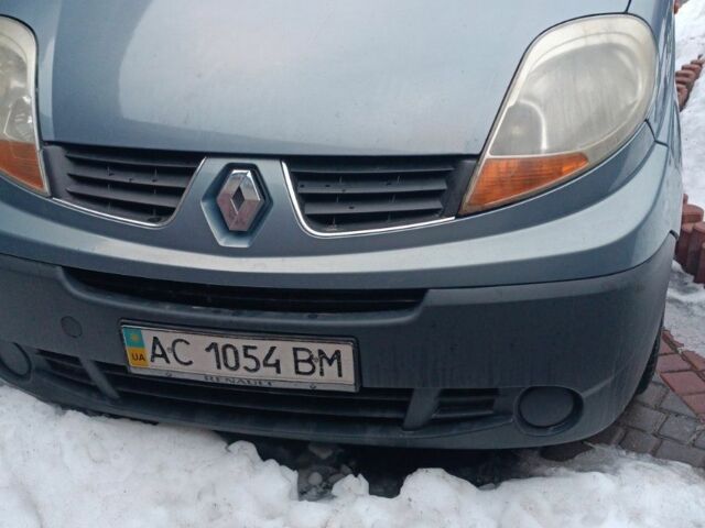 Синий Рено Трафик, объемом двигателя 2 л и пробегом 272 тыс. км за 5104 $, фото 1 на Automoto.ua