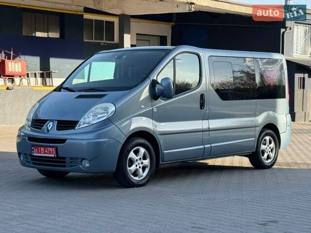 Синій Рено Трафік, об'ємом двигуна 0 л та пробігом 285 тис. км за 10999 $, фото 1 на Automoto.ua