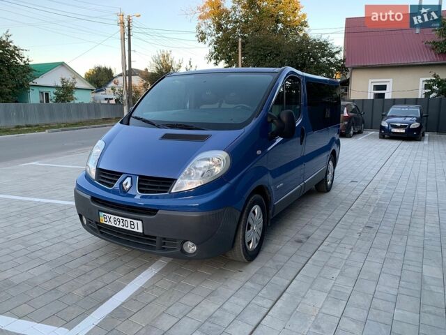 Синій Рено Трафік, об'ємом двигуна 2.5 л та пробігом 172 тис. км за 8300 $, фото 1 на Automoto.ua