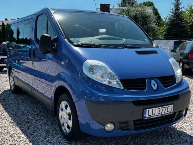Синій Рено Трафік, об'ємом двигуна 2 л та пробігом 170 тис. км за 7800 $, фото 1 на Automoto.ua