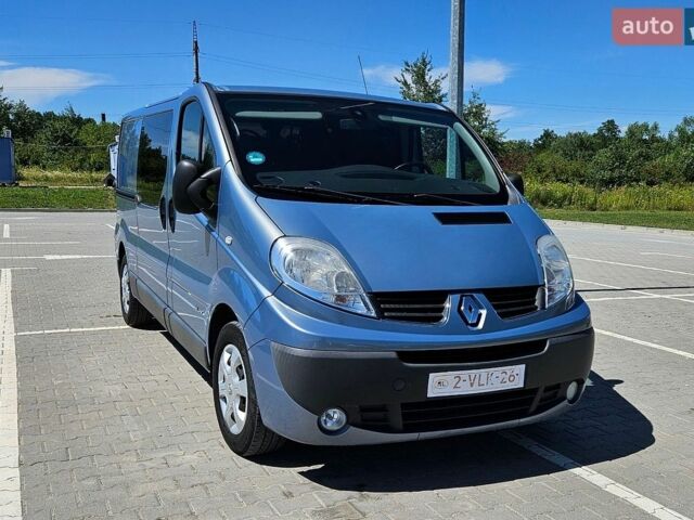 Синий Рено Трафик, объемом двигателя 0 л и пробегом 341 тыс. км за 13500 $, фото 1 на Automoto.ua