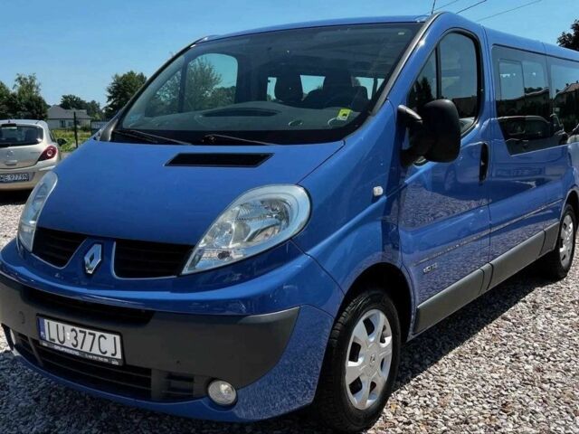 Синий Рено Трафик, объемом двигателя 2 л и пробегом 162 тыс. км за 8800 $, фото 1 на Automoto.ua