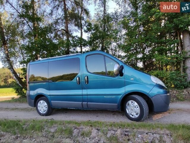 Синий Рено Трафик, объемом двигателя 2 л и пробегом 216 тыс. км за 11300 $, фото 1 на Automoto.ua