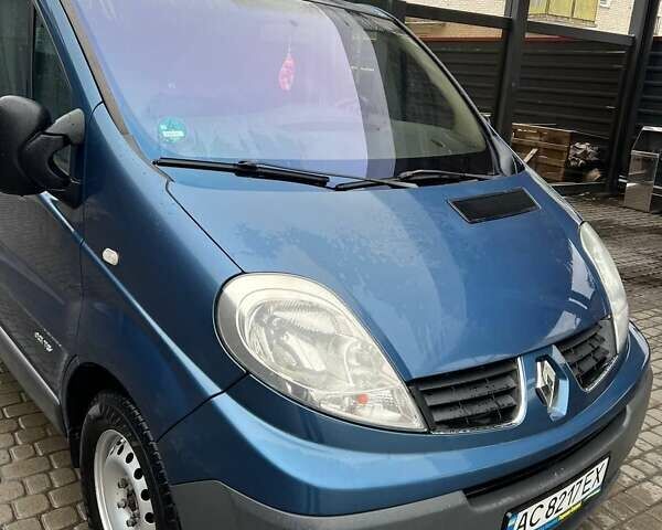 Синій Рено Трафік, об'ємом двигуна 2 л та пробігом 451 тис. км за 12200 $, фото 1 на Automoto.ua