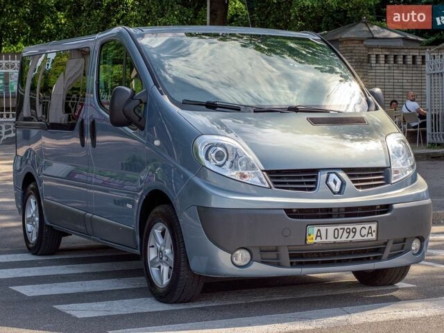 Синій Рено Трафік, об'ємом двигуна 2 л та пробігом 289 тис. км за 13200 $, фото 1 на Automoto.ua