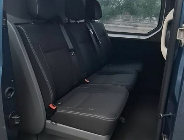 Синій Рено Трафік, об'ємом двигуна 1.6 л та пробігом 243 тис. км за 14200 $, фото 1 на Automoto.ua