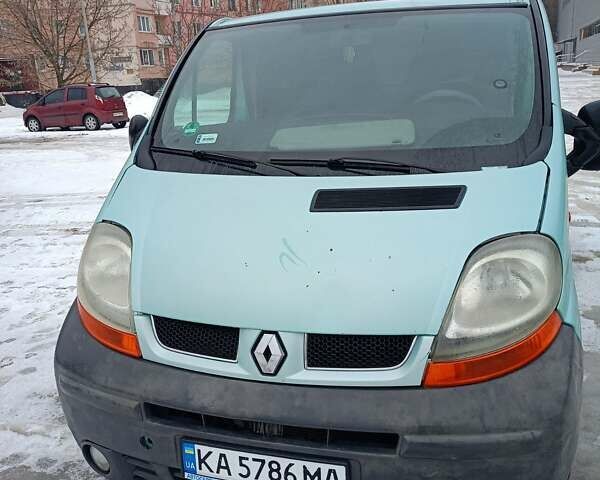 Зелений Рено Трафік, об'ємом двигуна 2 л та пробігом 482 тис. км за 4300 $, фото 1 на Automoto.ua