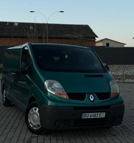 Зеленый Рено Трафик, объемом двигателя 1.87 л и пробегом 339 тыс. км за 5599 $, фото 1 на Automoto.ua