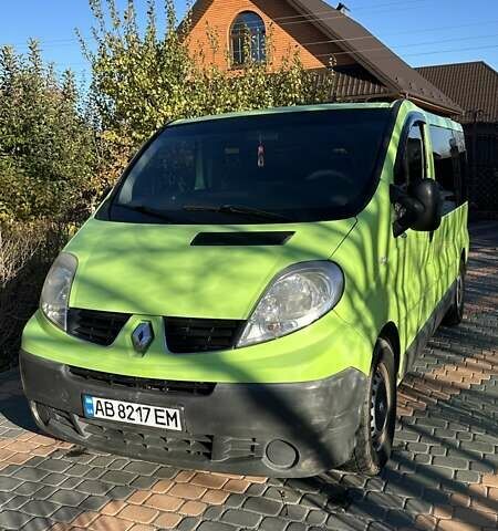 Рено Трафик 2009 в Бершаде на Automoto.ua Зеленый Рено Трафик, объемом двигателя 2 л и пробегом 413 тыс. км за 7963 $, фото 1 на Automoto.ua