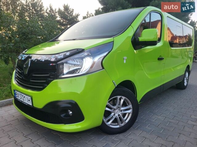 Зелений Рено Трафік, об'ємом двигуна 1.6 л та пробігом 272 тис. км за 16500 $, фото 1 на Automoto.ua