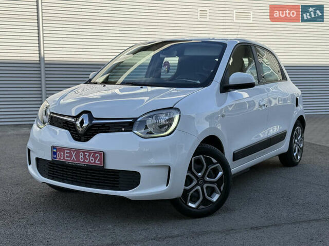 Белый Рено Твинго, объемом двигателя 0 л и пробегом 33 тыс. км за 9200 $, фото 1 на Automoto.ua