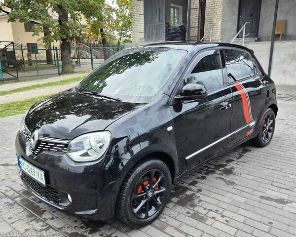 Черный Рено Твинго, объемом двигателя 0 л и пробегом 45 тыс. км за 9700 $, фото 1 на Automoto.ua
