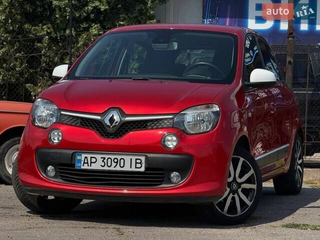 Червоний Рено Твінго, об'ємом двигуна 1 л та пробігом 179 тис. км за 4999 $, фото 1 на Automoto.ua