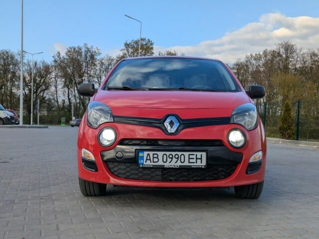 Червоний Рено Твінго, об'ємом двигуна 1.5 л та пробігом 241 тис. км за 4999 $, фото 1 на Automoto.ua