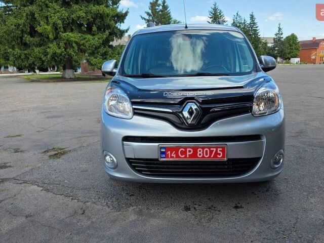 Серый Рено Твинго, объемом двигателя 1.5 л и пробегом 54 тыс. км за 15600 $, фото 1 на Automoto.ua