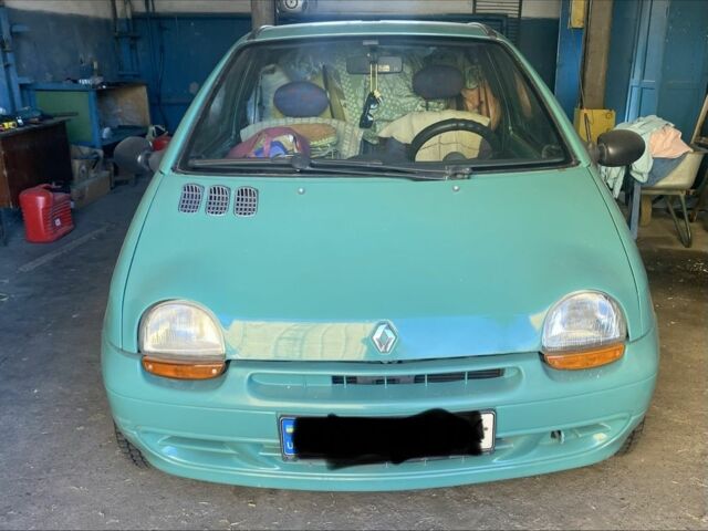 Зеленый Рено Твинго, объемом двигателя 1.2 л и пробегом 196 тыс. км за 2460 $, фото 1 на Automoto.ua