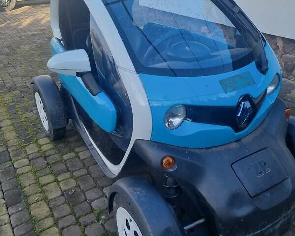 Синий Рено Твизи, объемом двигателя 0 л и пробегом 26 тыс. км за 3650 $, фото 1 на Automoto.ua