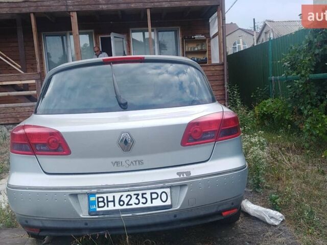 Серый Рено Вел Сатис, объемом двигателя 2.2 л и пробегом 340 тыс. км за 3700 $, фото 1 на Automoto.ua