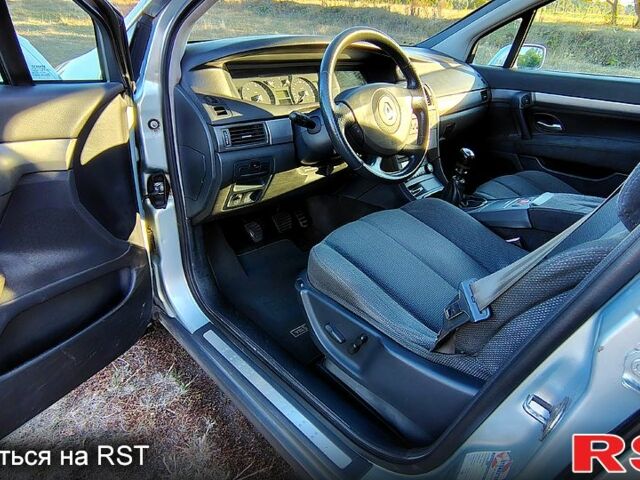 Сірий Рено Вел Сатіс, об'ємом двигуна 2.2 л та пробігом 350 тис. км за 4900 $, фото 1 на Automoto.ua