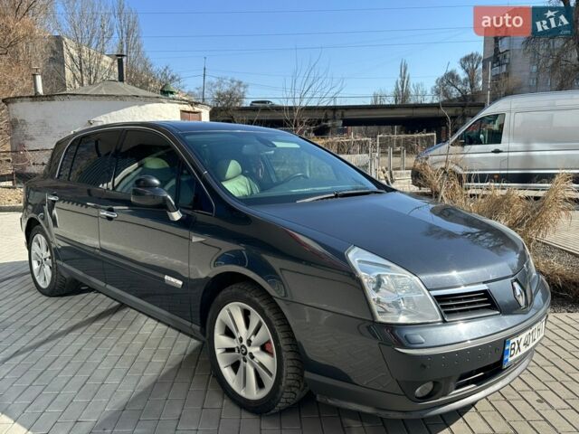 Сірий Рено Вел Сатіс, об'ємом двигуна 2.2 л та пробігом 196 тис. км за 5650 $, фото 1 на Automoto.ua