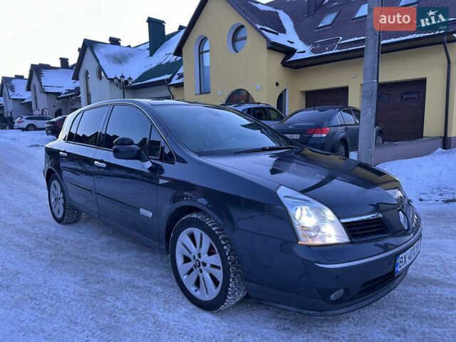 Сірий Рено Вел Сатіс, об'ємом двигуна 2.2 л та пробігом 196 тис. км за 5950 $, фото 1 на Automoto.ua