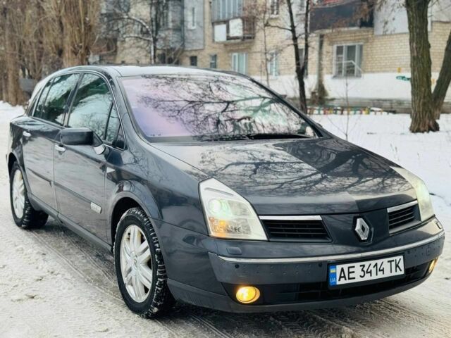 Сірий Рено Вел Сатіс, об'ємом двигуна 2.2 л та пробігом 250 тис. км за 4900 $, фото 1 на Automoto.ua