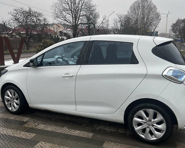 Білий Рено Зое, об'ємом двигуна 0 л та пробігом 150 тис. км за 5400 $, фото 1 на Automoto.ua