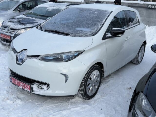 Белый Рено Зое, объемом двигателя 0 л и пробегом 180 тыс. км за 6000 $, фото 1 на Automoto.ua