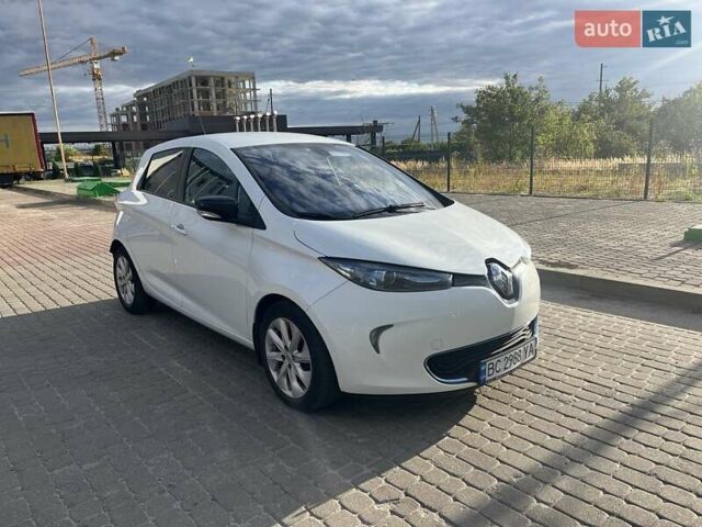 Білий Рено Зое, об'ємом двигуна 0 л та пробігом 117 тис. км за 6200 $, фото 1 на Automoto.ua
