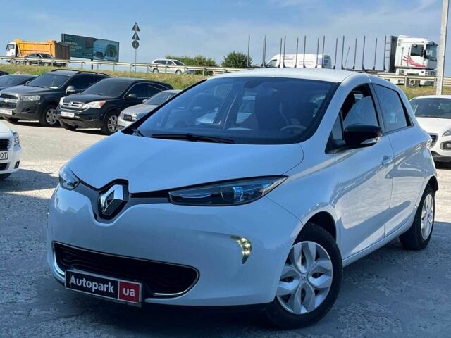 Белый Рено Зое, объемом двигателя 0 л и пробегом 56 тыс. км за 6440 $, фото 1 на Automoto.ua