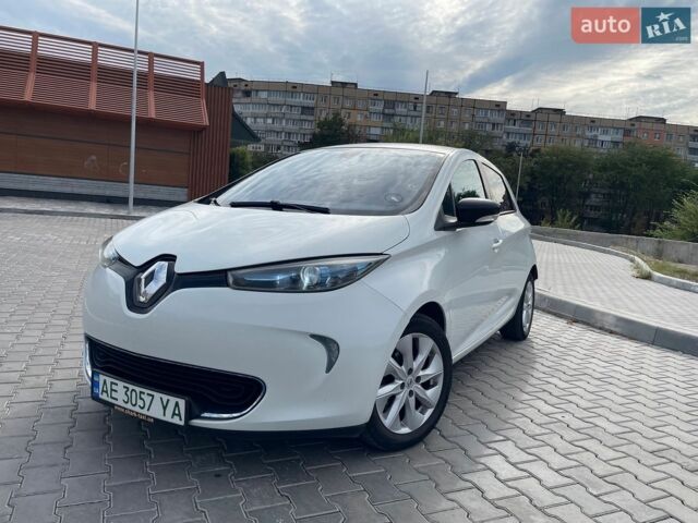 Білий Рено Зое, об'ємом двигуна 0 л та пробігом 203 тис. км за 6200 $, фото 1 на Automoto.ua