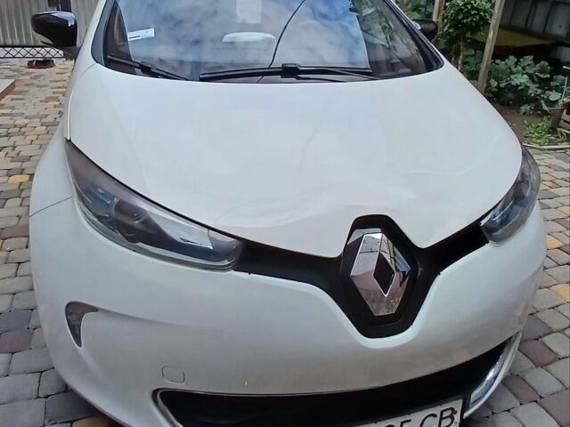 Білий Рено Зое, об'ємом двигуна 0 л та пробігом 170 тис. км за 5500 $, фото 1 на Automoto.ua