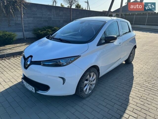 Білий Рено Зое, об'ємом двигуна 0 л та пробігом 130 тис. км за 5600 $, фото 1 на Automoto.ua