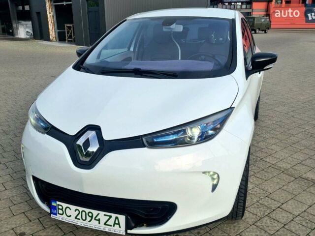 Білий Рено Зое, об'ємом двигуна 0 л та пробігом 139 тис. км за 6699 $, фото 1 на Automoto.ua